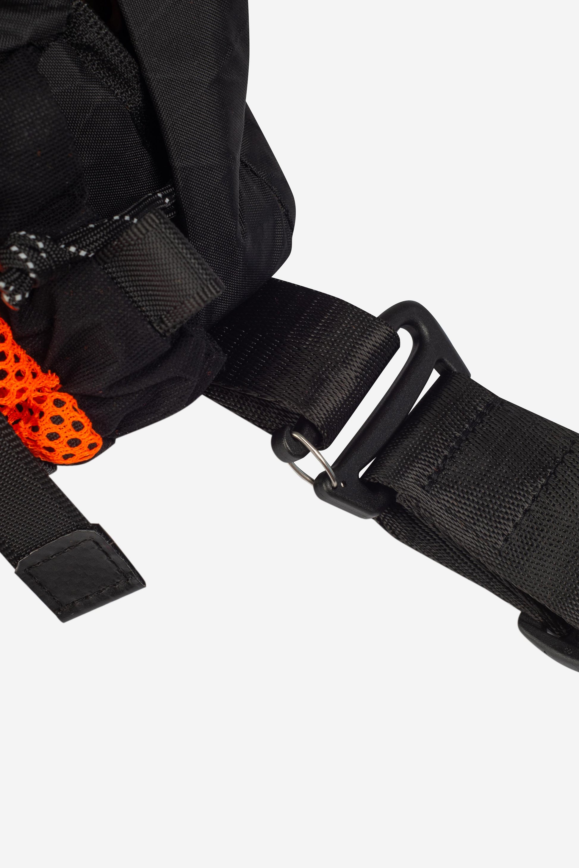 CWB Max Molle. LoopPack – Works if it can be worn as a belt or shoulder bag