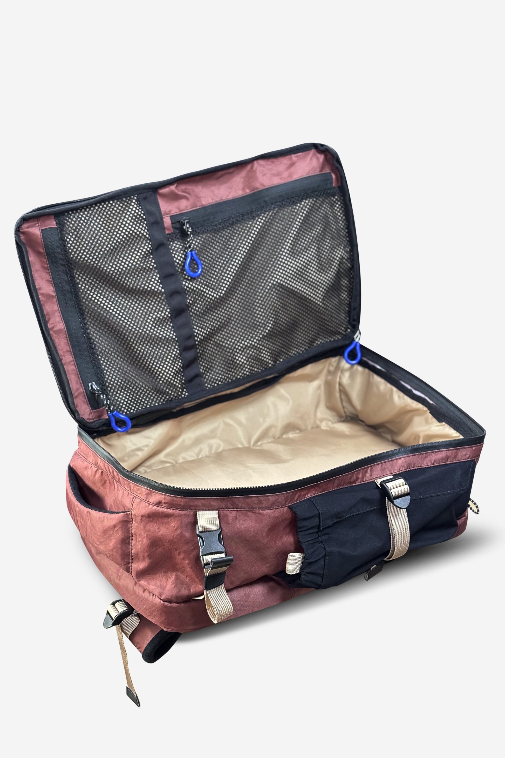 Travel Backpack Cabin Complete Size 43×25×20 cm